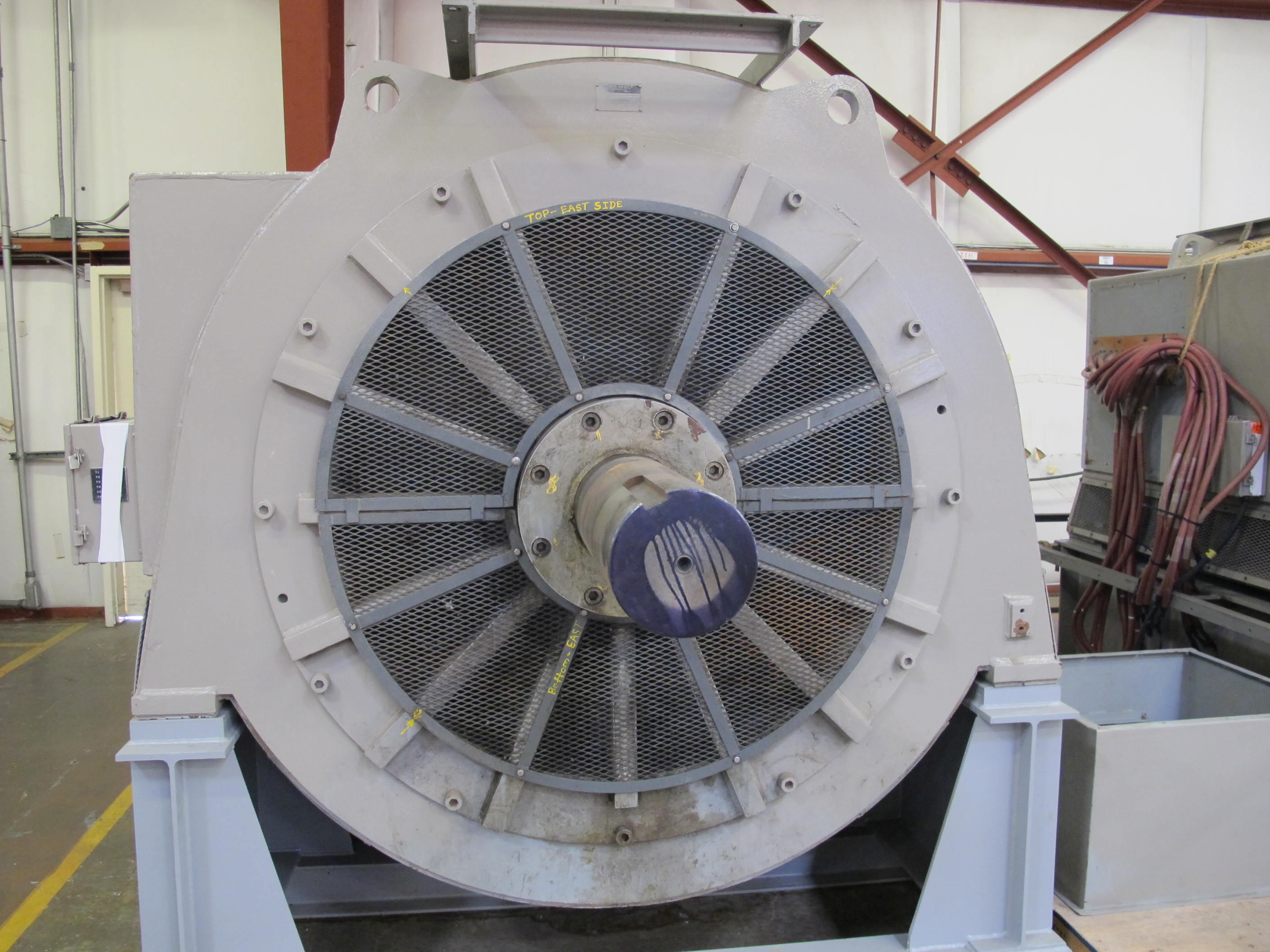 GENERATOR, ELECTRIC TYPE, 4700K WATT, 778 AMP, 4360 VOLT, EMERGENCY DIESEL 900 RPM KIND. TYPE SAB FRAME 21520-44 CONTINUOUS DUTY TWO BEARING HORIZONTAL SYNCHRONOUS INCLUDES TYPE FRBA BRUSHLESS EXCITERS (W-50) LOADING & HANDLING FEE $1000-